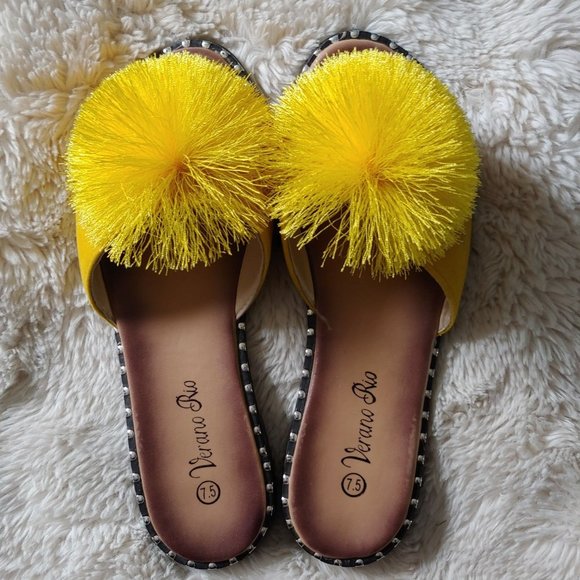 Verano Rio Shoes - Verano Rio Pompom Sunshine Yellow Mule Slide In Padded Sandals 7.5